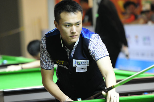 足球迷津津 足球迷津津