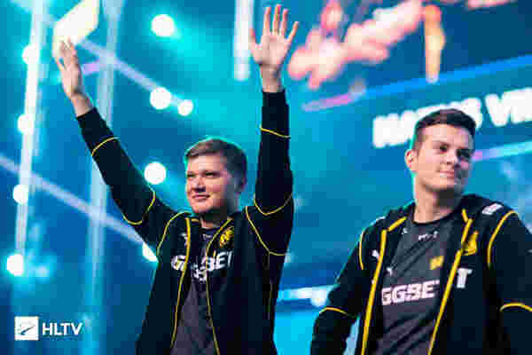 包括